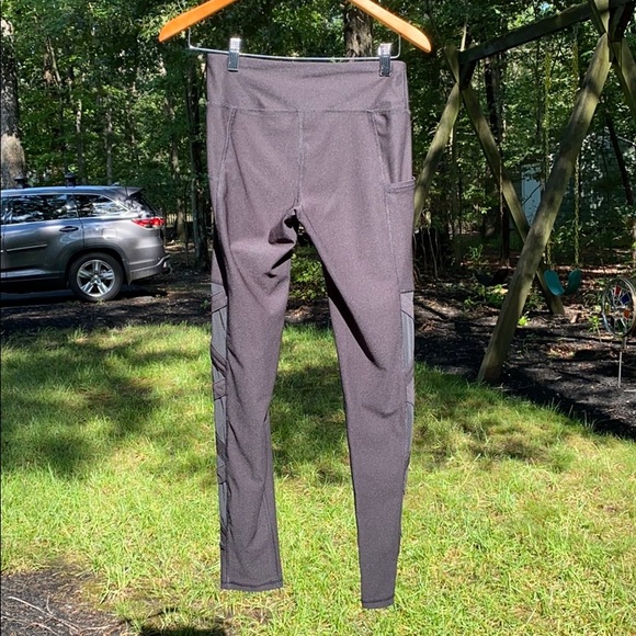 Mesh side workout pants - Picture 4 of 4